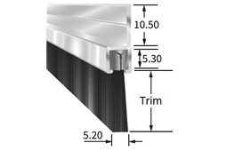 T1 180° brush strip c/w 7mm nylon trim